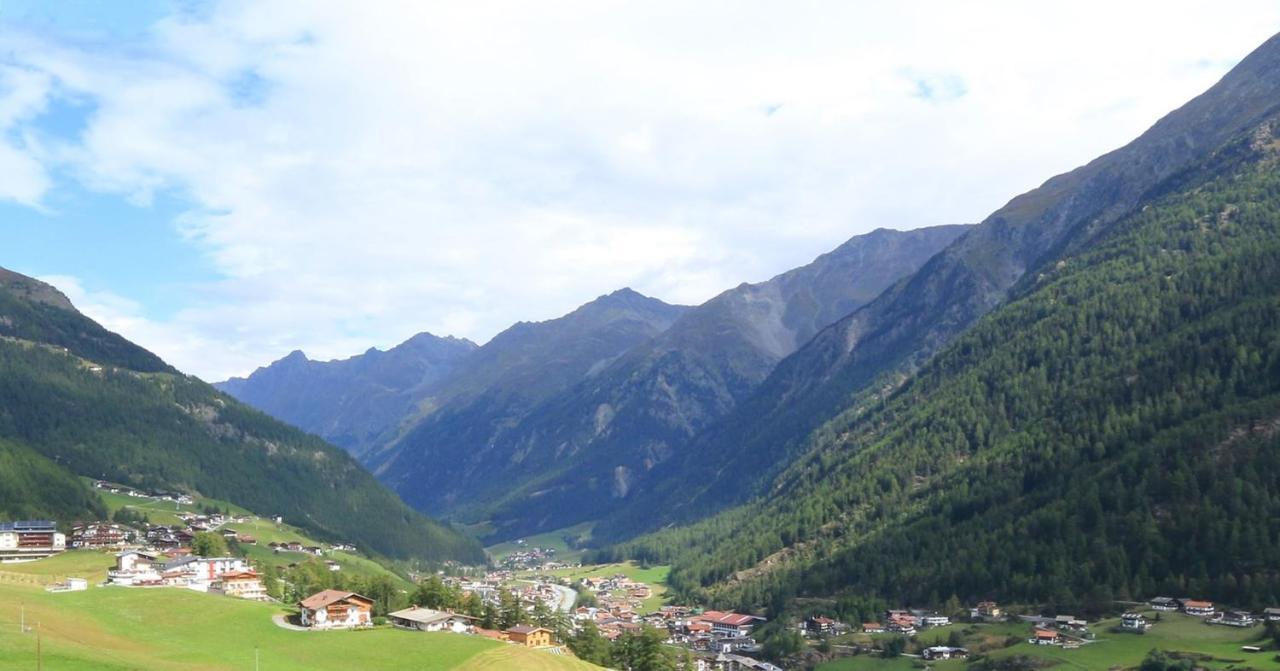 Haus Stefanie Hotell Sölden Exteriör bild