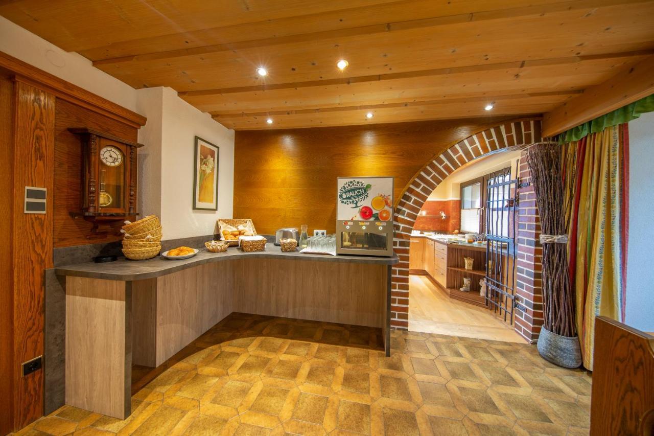 Haus Stefanie Hotell Sölden Exteriör bild