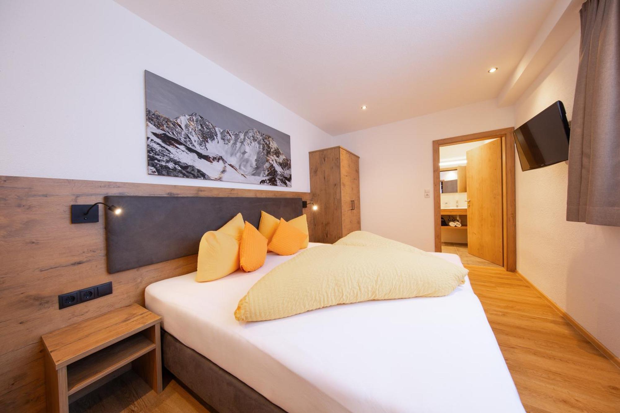 Haus Stefanie Hotell Sölden Exteriör bild