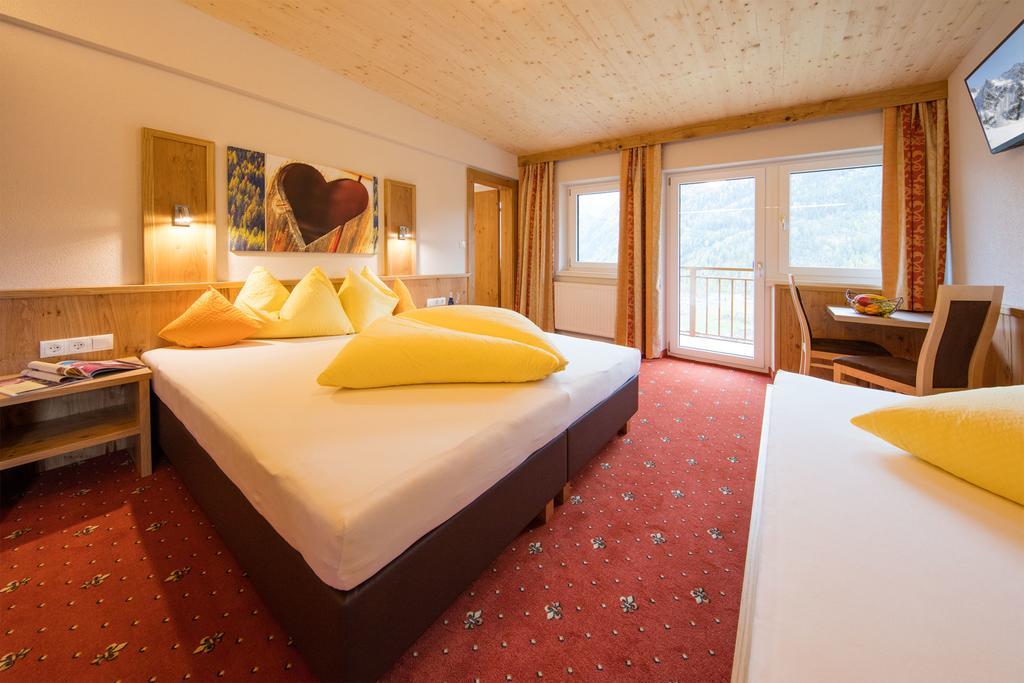 Haus Stefanie Hotell Sölden Exteriör bild